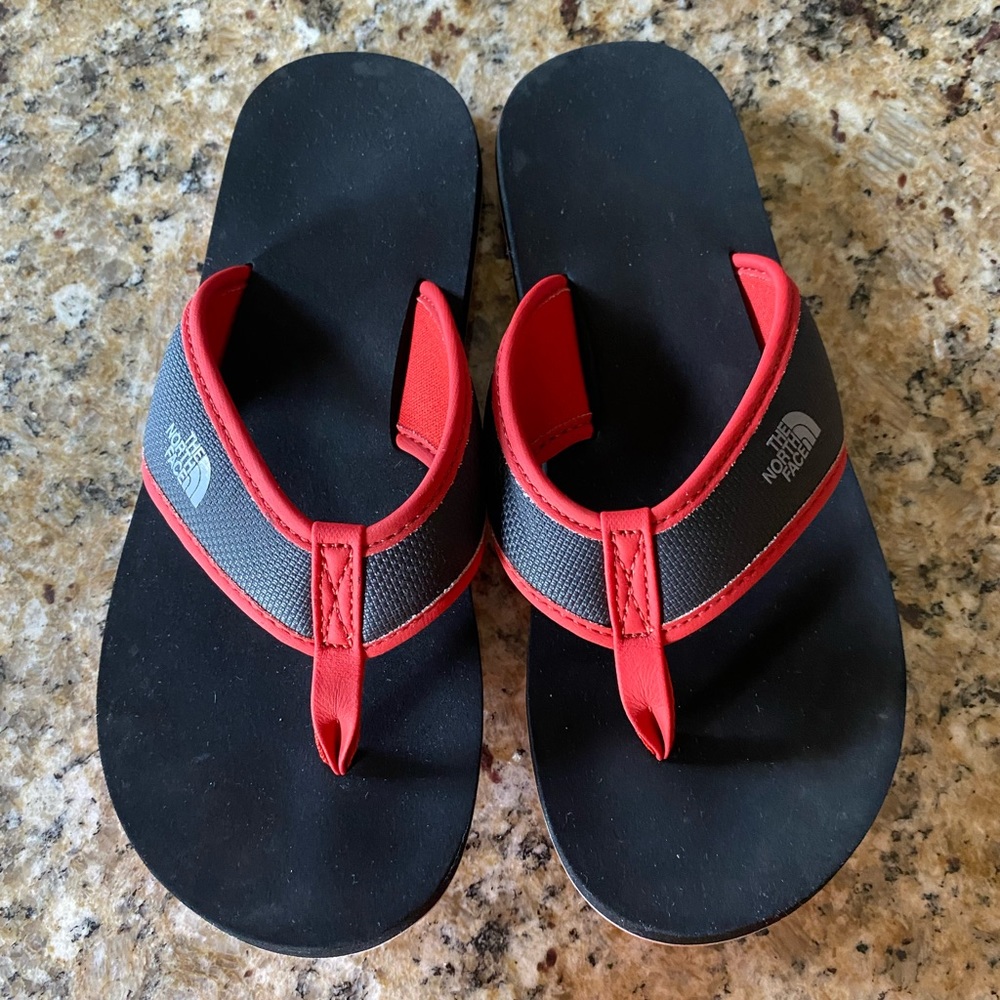 Boys The North Face Flip Flops Size 2 Little Boys